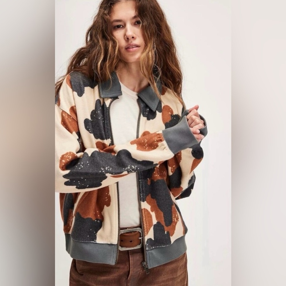 NWOT Free People Cabin Cardi zip up